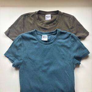 Two TNA Homestretch T Shirts